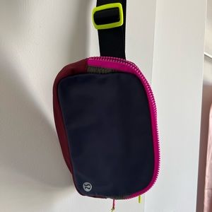 Lululemon Everywhere Belt Bag 1L